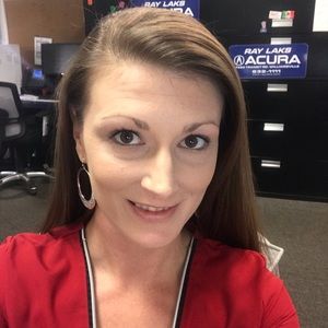 Meet your Posher, Ashley